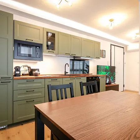 Appartement Majani *